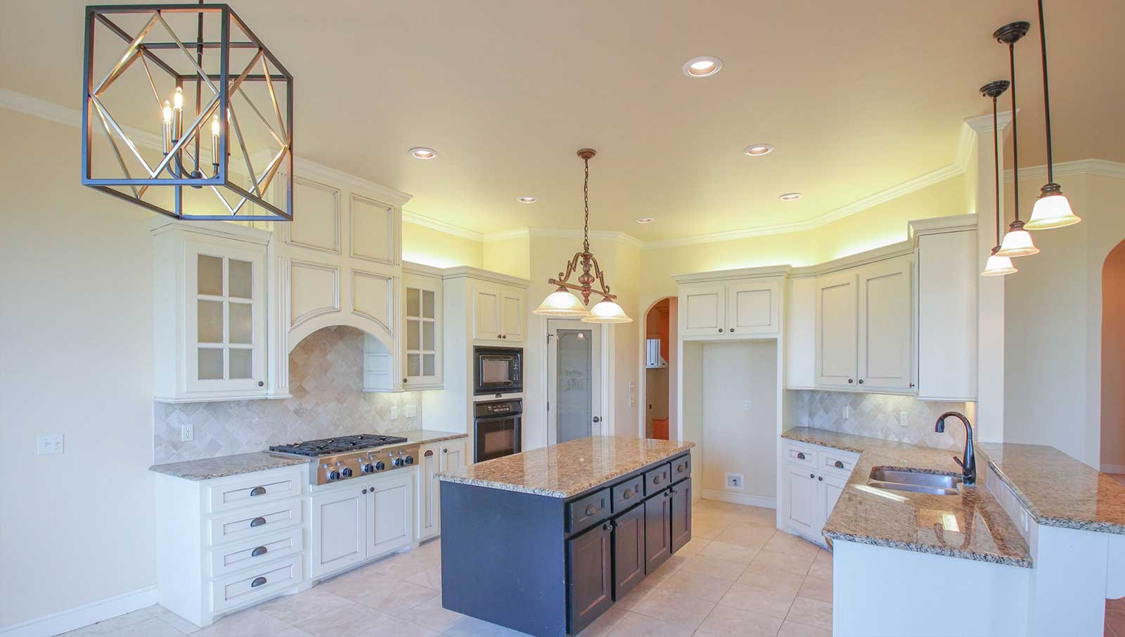 Interior kitchen from a typical Kalidy home